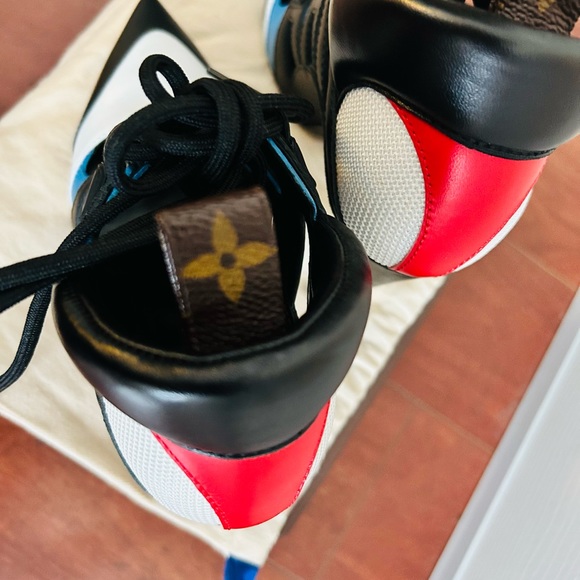 Authentic Louis Vuitton Streamline booties. In excellent Condition 37.5 - Picture 7 of 10